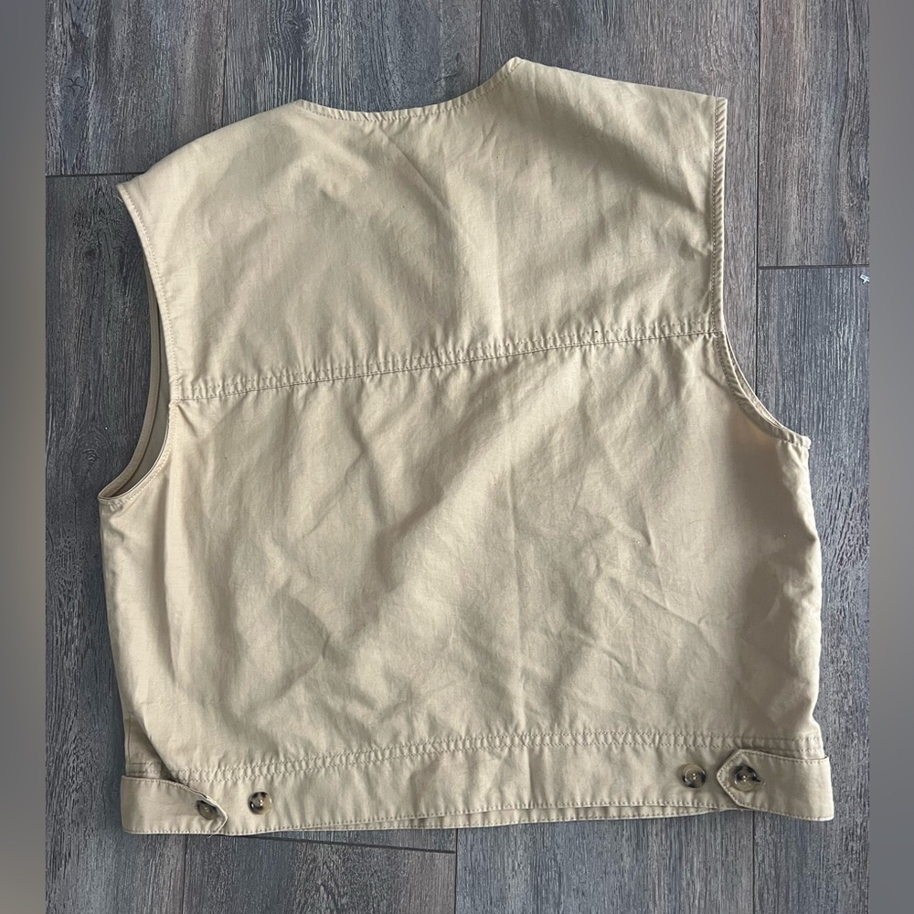 MANGO pleated Bermuda shorts with matching waistcoat with pocket detail - Picture 6 of 10